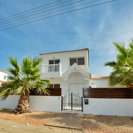 فيلة Nissi Palms *