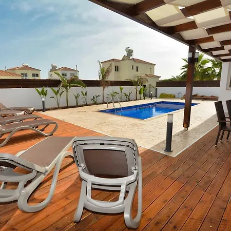 Villa Nissi Palms