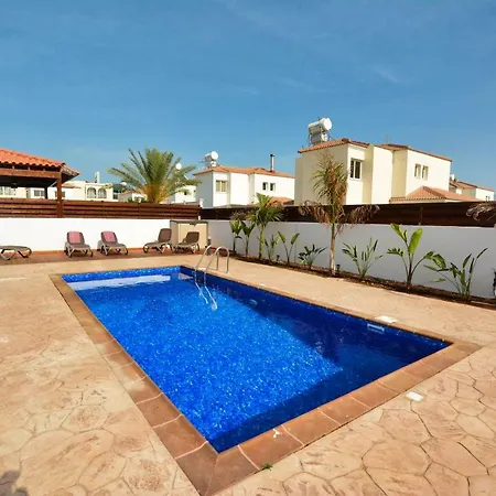 Nissi Palms Villa *